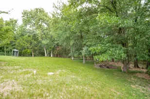207 River Oaks, Combine, TX 75159 - Photo 32