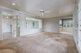 2106 Sunnyvale Rd, Grand Prairie, TX 75050 - Photo 6