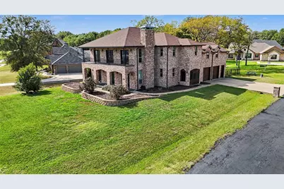 208 Cape Shore Drive, Mabank, TX 75143 - Photo 34