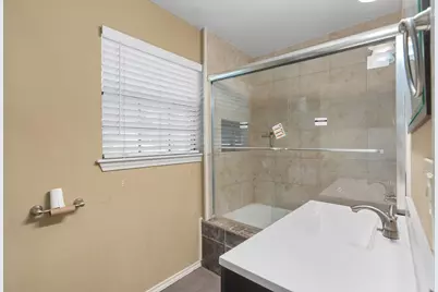 2100 Caddo Street, Dallas, TX 75204 - Photo 34