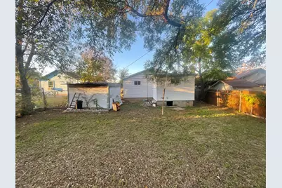 5433 Diaz Avenue, Fort Worth, TX 76107 - Photo 8