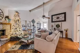 11218 Golden Triangle Cir, Fort Worth, TX 76244 - Photo 4