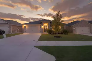 2316 Sadlers Creek Ln, Fort Worth, TX 76108 - Photo 1