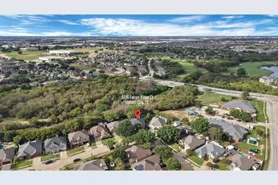 5776 Falcon Ridge Court, Haltom City, TX 76137 - Photo 2