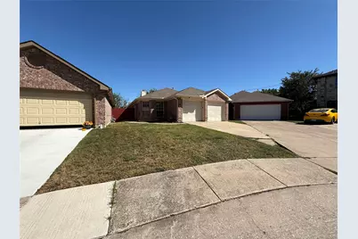 5210 Welbeck Court, Garland, TX 75043 - Photo 2