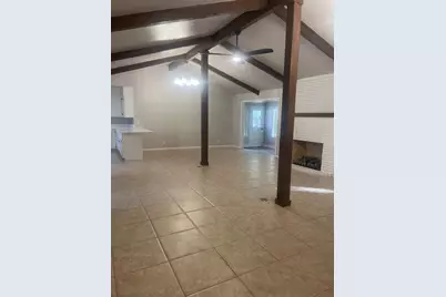 315 S Baker Street, Granbury, TX 76048 - Photo 10