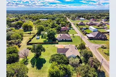 3911 Scenic Hill Lane, Granbury, TX 76048 - Photo 32