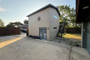 1617 Oak Creek Dr, Lewisville, TX 75077 - Photo 30