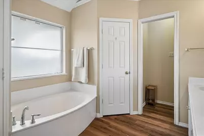 8920 Ashcraft Drive, North Richland Hills, TX 76182 - Photo 12