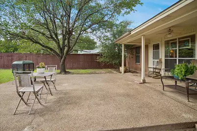8920 Ashcraft Drive, North Richland Hills, TX 76182 - Photo 22