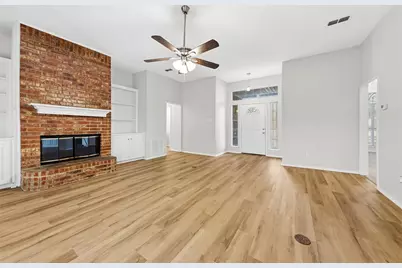 506 Dallas Drive, Roanoke, TX 76262 - Photo 2