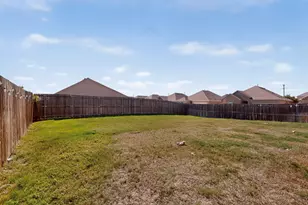 1300 Renoir Dr, Little Elm, TX 75068 - Photo 38