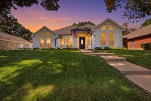 121 Lansdowne Cir, Coppell, TX 75019 - Photo 1
