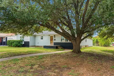 732 Guthrie Drive, Waco, TX 76710 - Photo 2