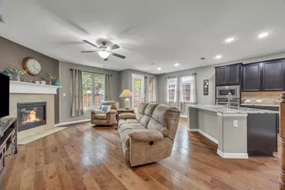 3014 Aurora Mist Drive, Little Elm, TX 75068 - Photo 4