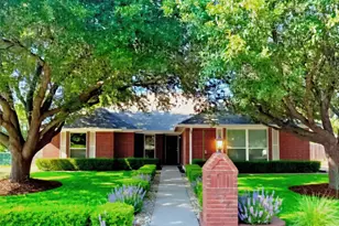 232 Crescent Dr, Hewitt, TX 76643 - Photo 2