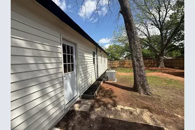 1200 Walker Drive, Hurst, TX 76053 - Photo 32
