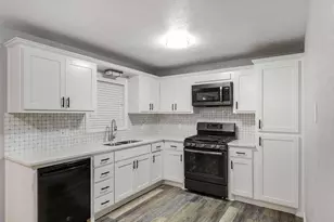 1200 Walker Dr, Hurst, TX 76053 - Photo 6