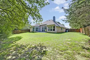 1395 Forest Creek Dr, Lewisville, TX 75067 - Photo 20