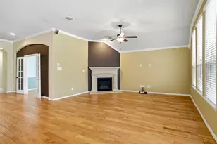 8301 Rock Valley Dr, Rowlett, TX 75089 - Photo 10
