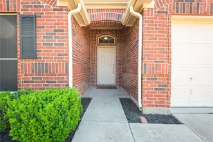 1105 Antoinette Dr, Princeton, TX 75407 - Photo 2