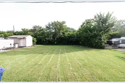 1123 Clinton Street, Garland, TX 75040 - Photo 2