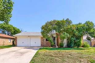 6604 Brookdale Dr, Watauga, TX 76148 - Photo 1