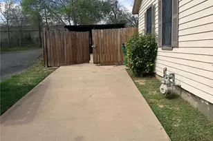 2725 San Benito St, Sansom Park, TX 76114 - Photo 2
