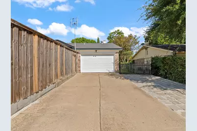1438 Blanco Lane, Garland, TX 75040 - Photo 18