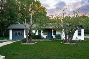 301 Northside, Quinlan, TX 75474 - Photo 1