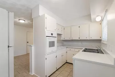 11038 Wyatt, Dallas, TX 75218 - Photo 6