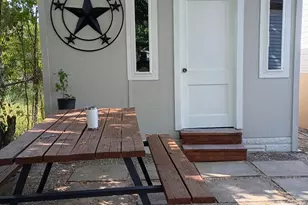 2671 Moffatt Ave, Dallas, TX 75216 - Photo 8