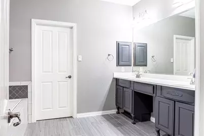 802 Moose Hollow Lane, Euless, TX 76039 - Photo 24