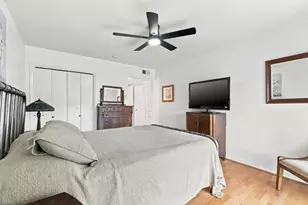 15930 Stillwood St, Dallas, TX 75248 - Photo 16