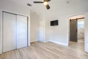 2815 Sutton St, Dallas, TX 75210 - Photo 18