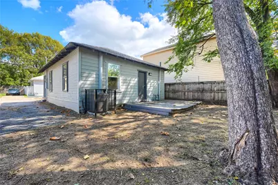 2815 Sutton Street, Dallas, TX 75210 - Photo 20