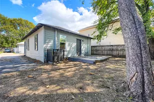 2815 Sutton St, Dallas, TX 75210 - Photo 20