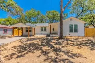1224 Glenda Dr, Bedford, TX 76022 - Photo 1