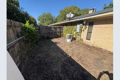 109 Auburn Street, Waxahachie, TX 75165 - Photo 30