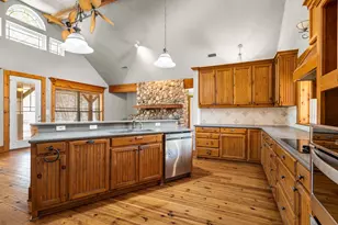 17049 Faircrest Dr, Whitney, TX 76692 - Photo 14