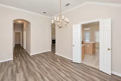 5121 Yaupon Drive, Arlington, TX 76018 - Photo 10