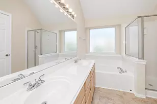 5121 Yaupon Dr, Arlington, TX 76018 - Photo 26