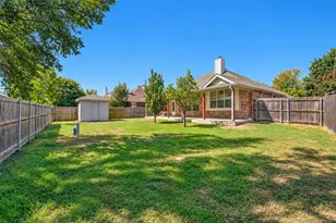 5121 Yaupon Dr, Arlington, TX 76018 - Photo 38
