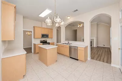 5121 Yaupon Drive, Arlington, TX 76018 - Photo 16