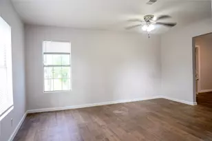 3229 Hardeman St, Fort Worth, TX 76119 - Photo 8
