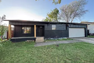 3305 Swan St, Haltom City, TX 76117 - Photo 1
