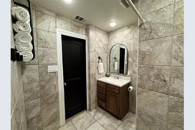 3305 Swan Street, Haltom City, TX 76117 - Photo 10
