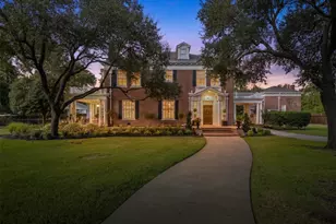201 Overhill Dr, Waxahachie, TX 75165 - Photo 1
