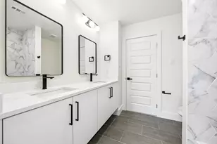 413 N Patton Ave, Dallas, TX 75203 - Photo 24