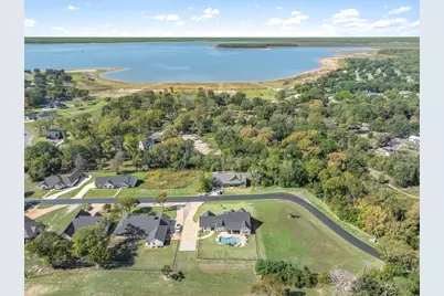 203 Splitrail Drive, Mabank, TX 75143 - Photo 38